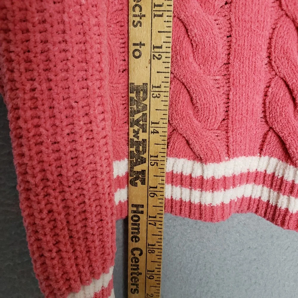 Star Lilly Varsity Sweater V-neck Pullover Salmon White Chunky Knit Academia L